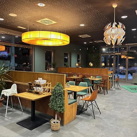 Hotel Auszeit Asbach-baeumenheim & Auszeit Restaurant Asbach-Bäumenheim