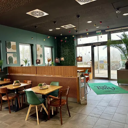 Auszeit Asbach-baeumenheim & Auszeit Restaurant Hotel