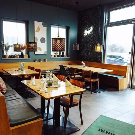 Hotel Auszeit Asbach-baeumenheim & Auszeit Restaurant 3*